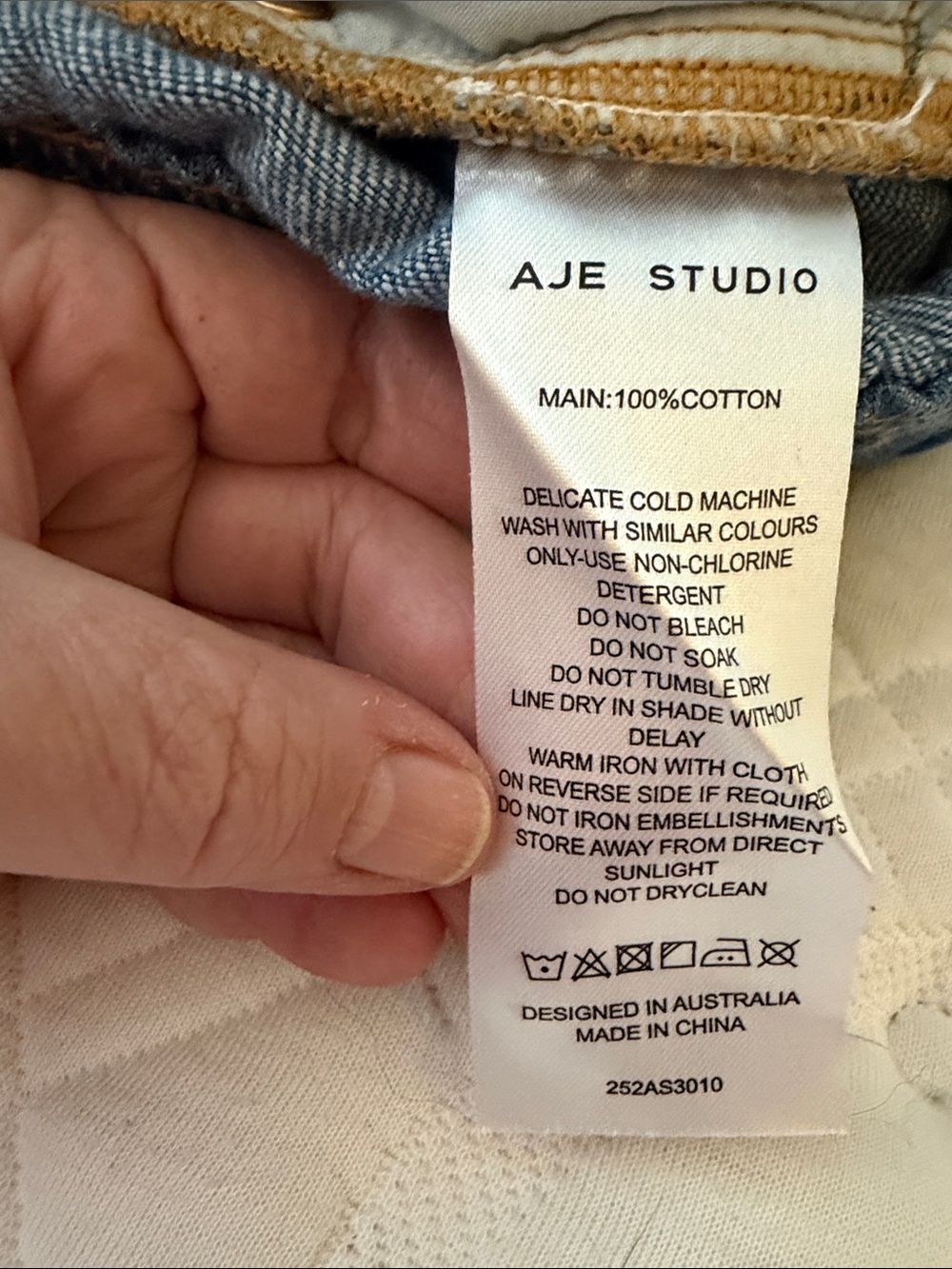 AJE STUDIO Sunray Denim Jeans - Picture 4 of 4